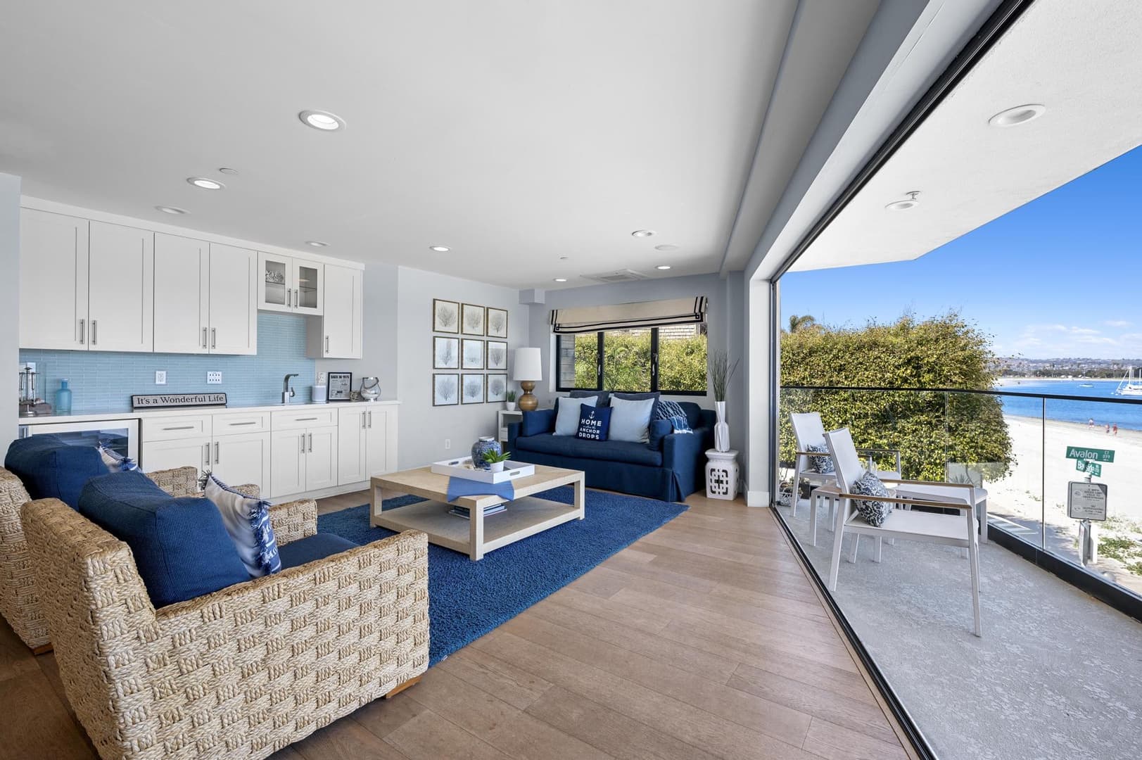 Bayside Retreat - Image 19