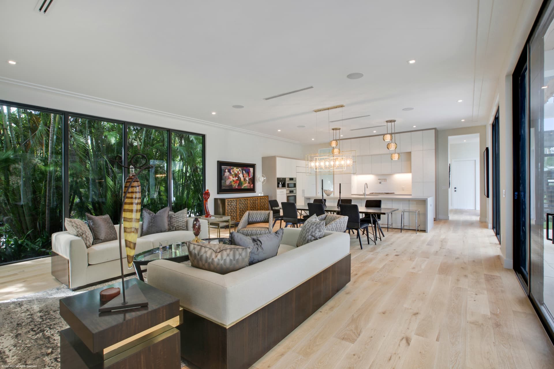 Azalea House  - Image 2