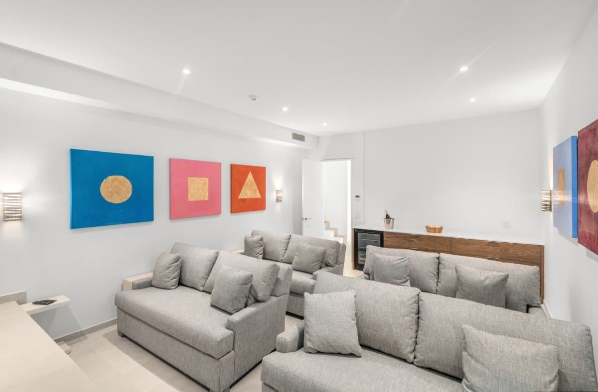 Grace Bay Six Bedroom Premium Ocean View - Image 32