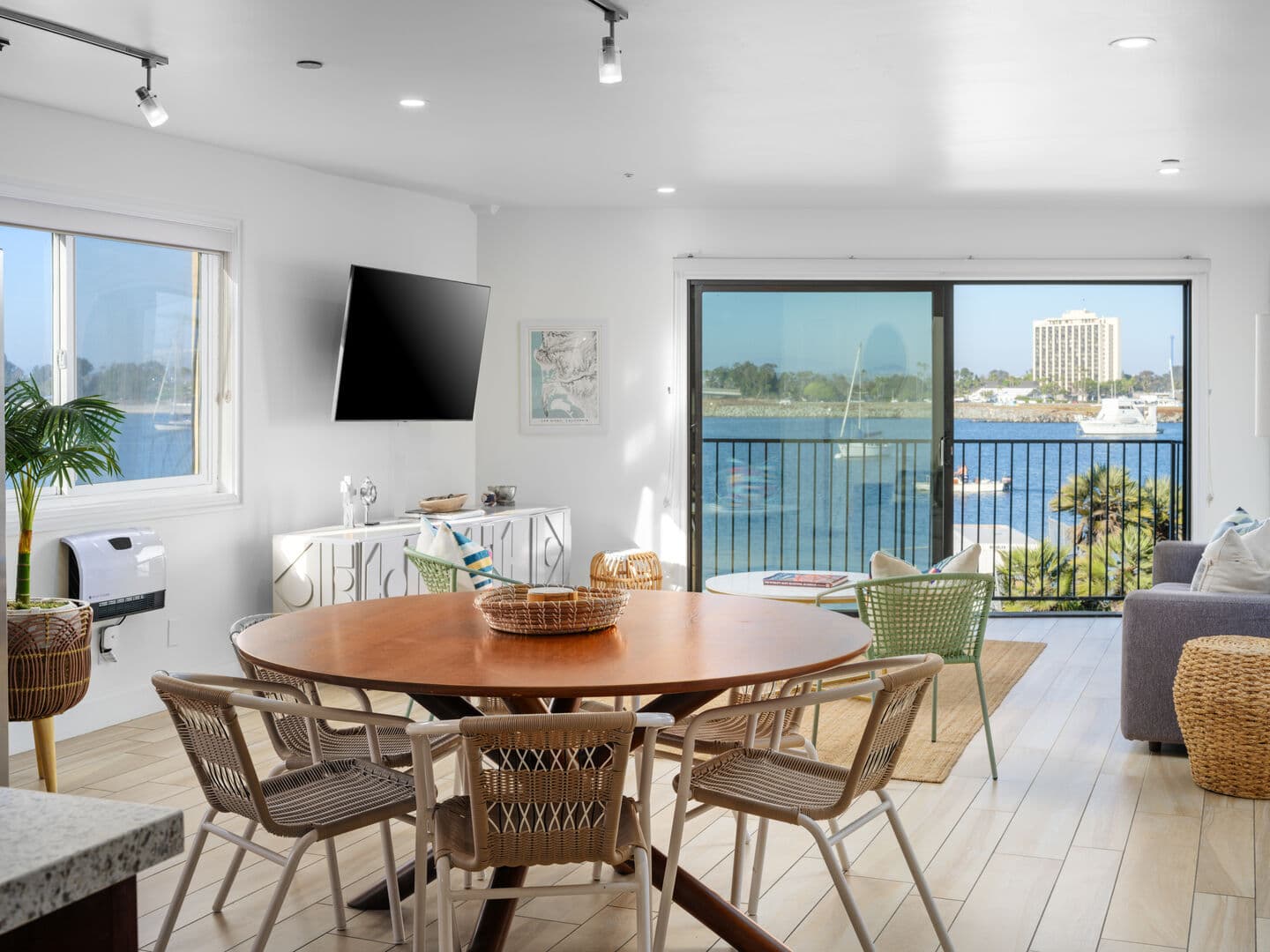 Bayside Walk Place - Image 5