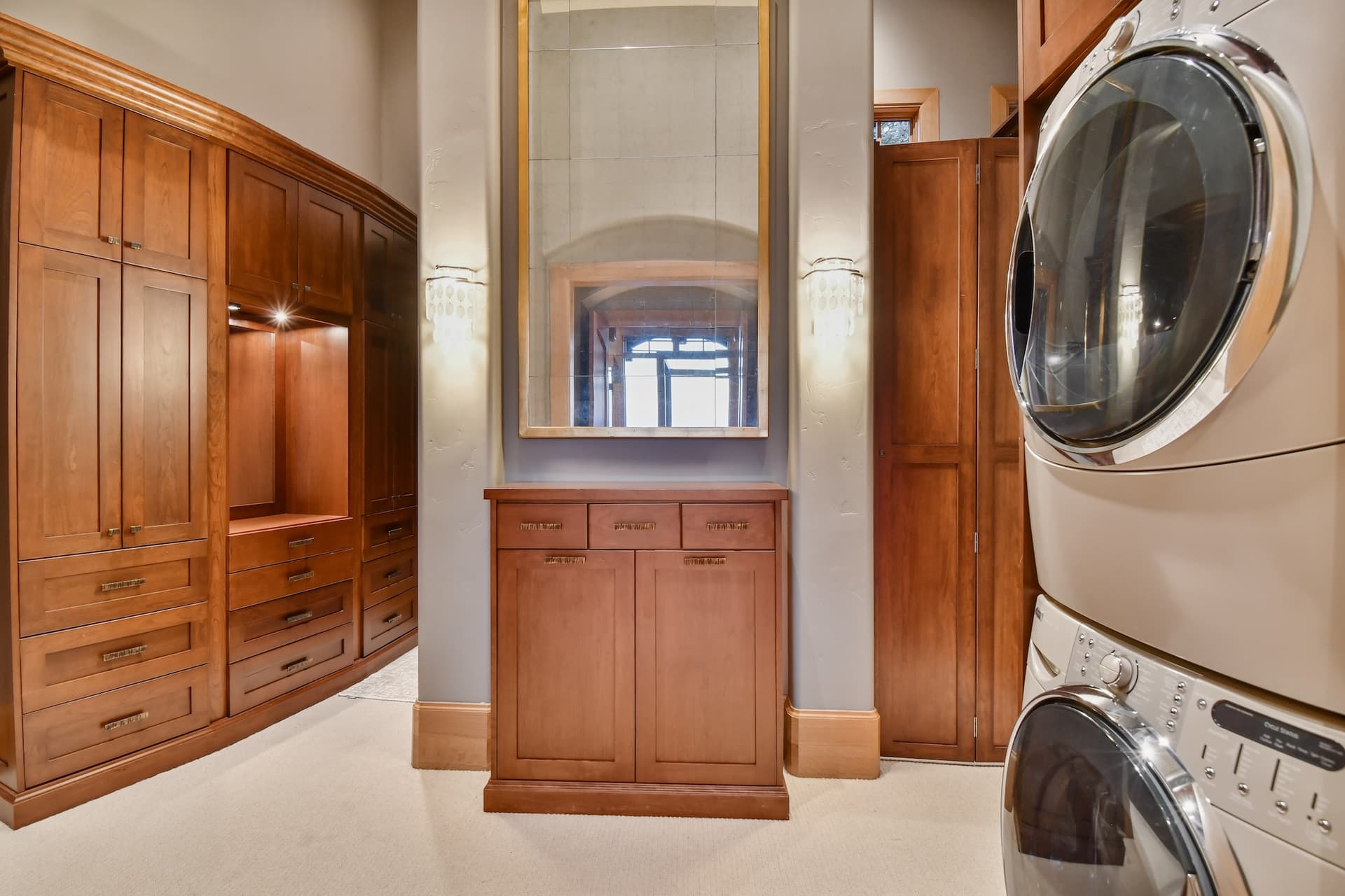 Dream Pointe - Image 20