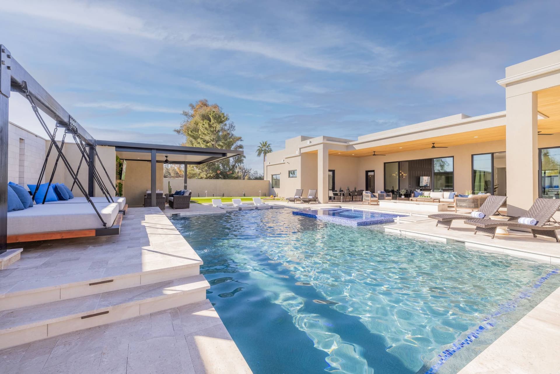 Estate on Harmony - Image 3