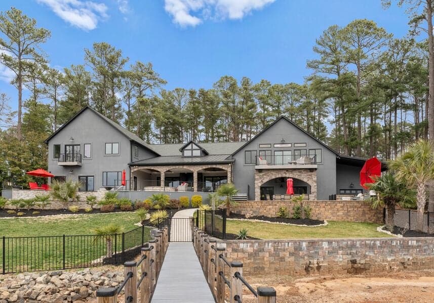 Lucent Sunset Retreat - Image 80