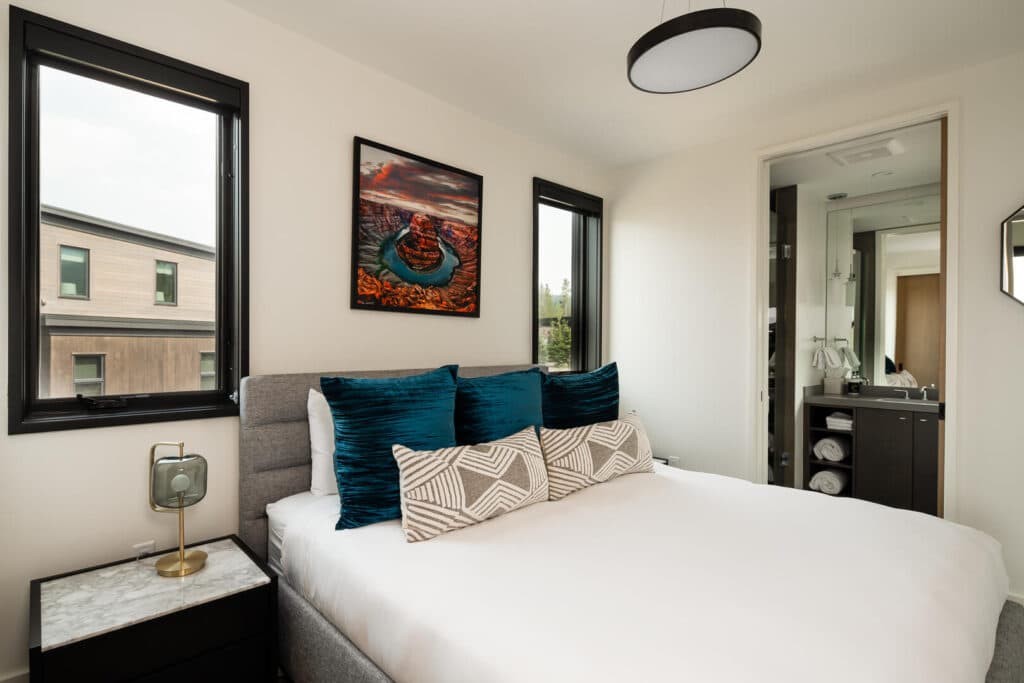 Treeline Place - Image 15