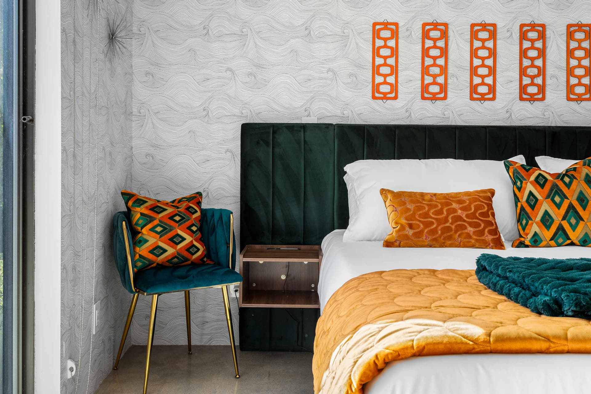 Cascade & Calm Home - Image 21