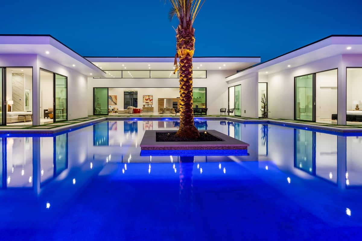 Bravo Villa #13 - Image 54