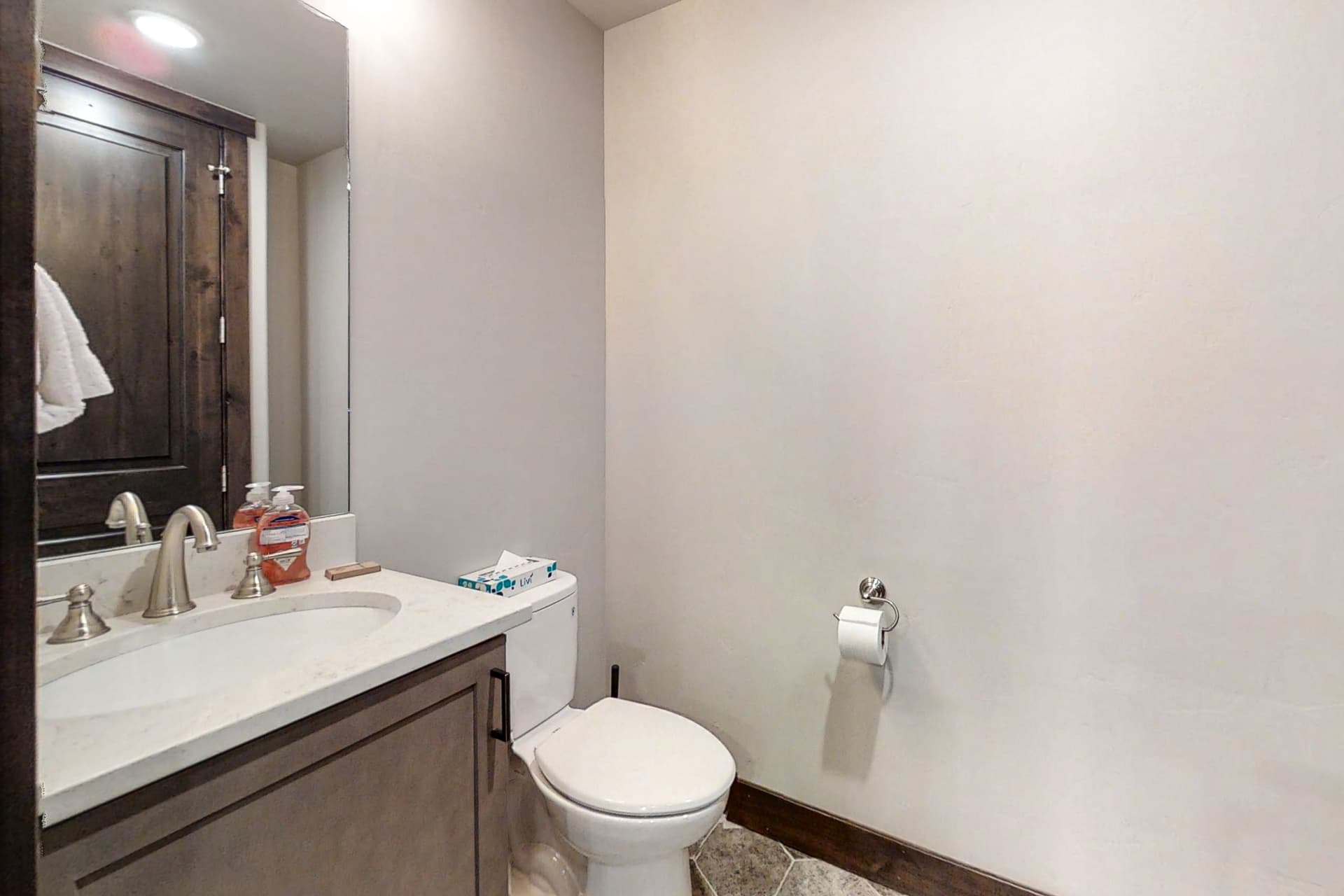 Blackstone Paradise Home - Image 10