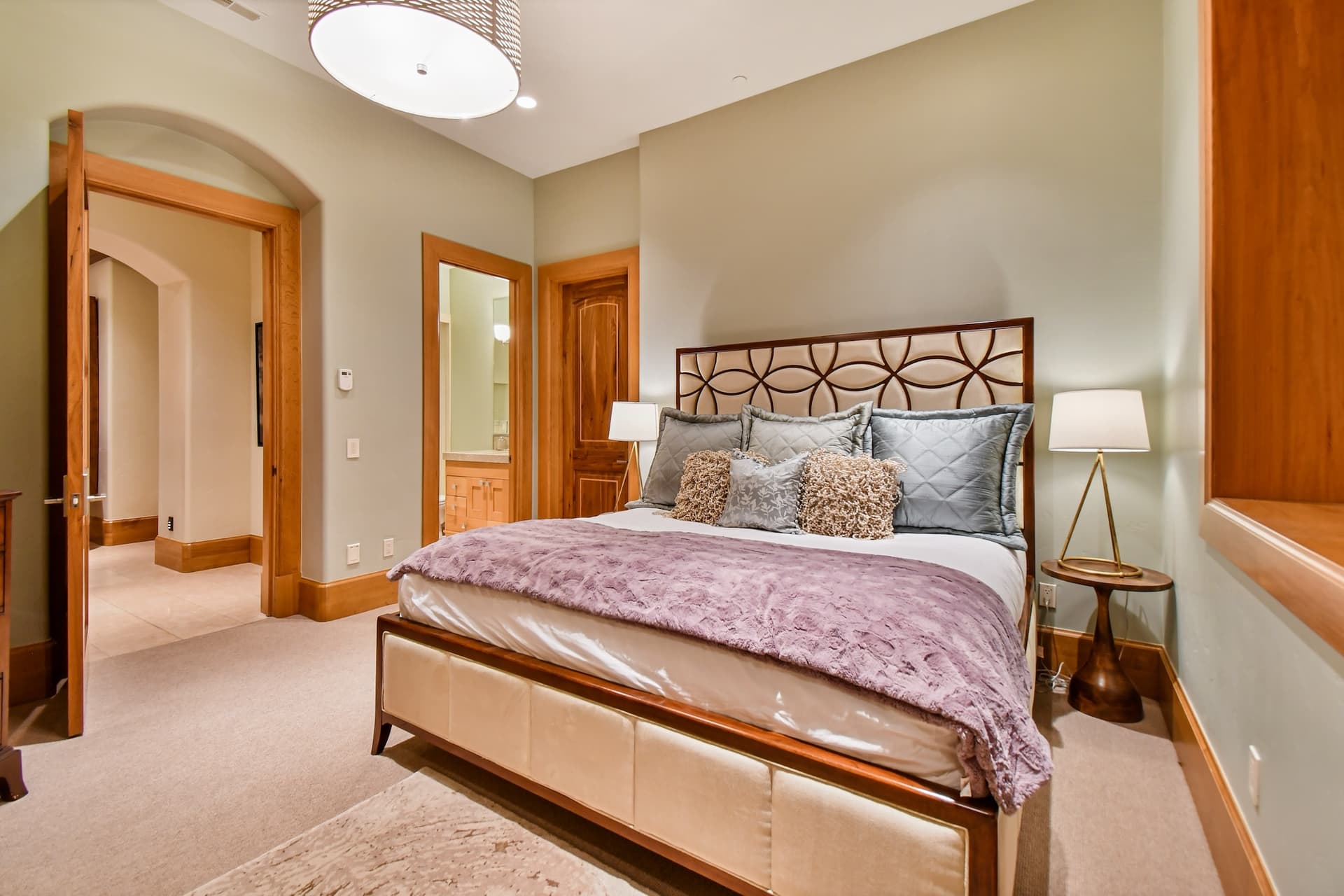 Dream Pointe - Image 53