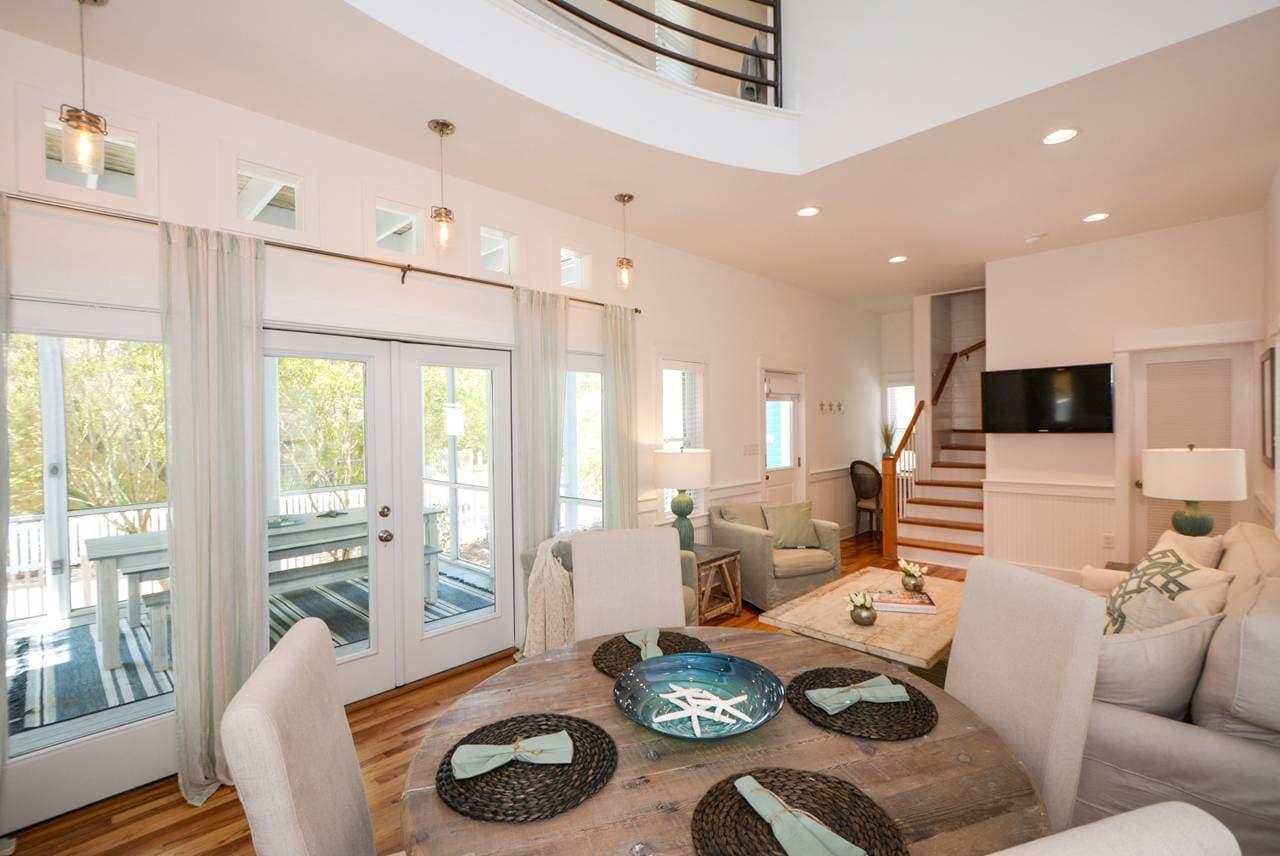 Lucky Charm - Image 10