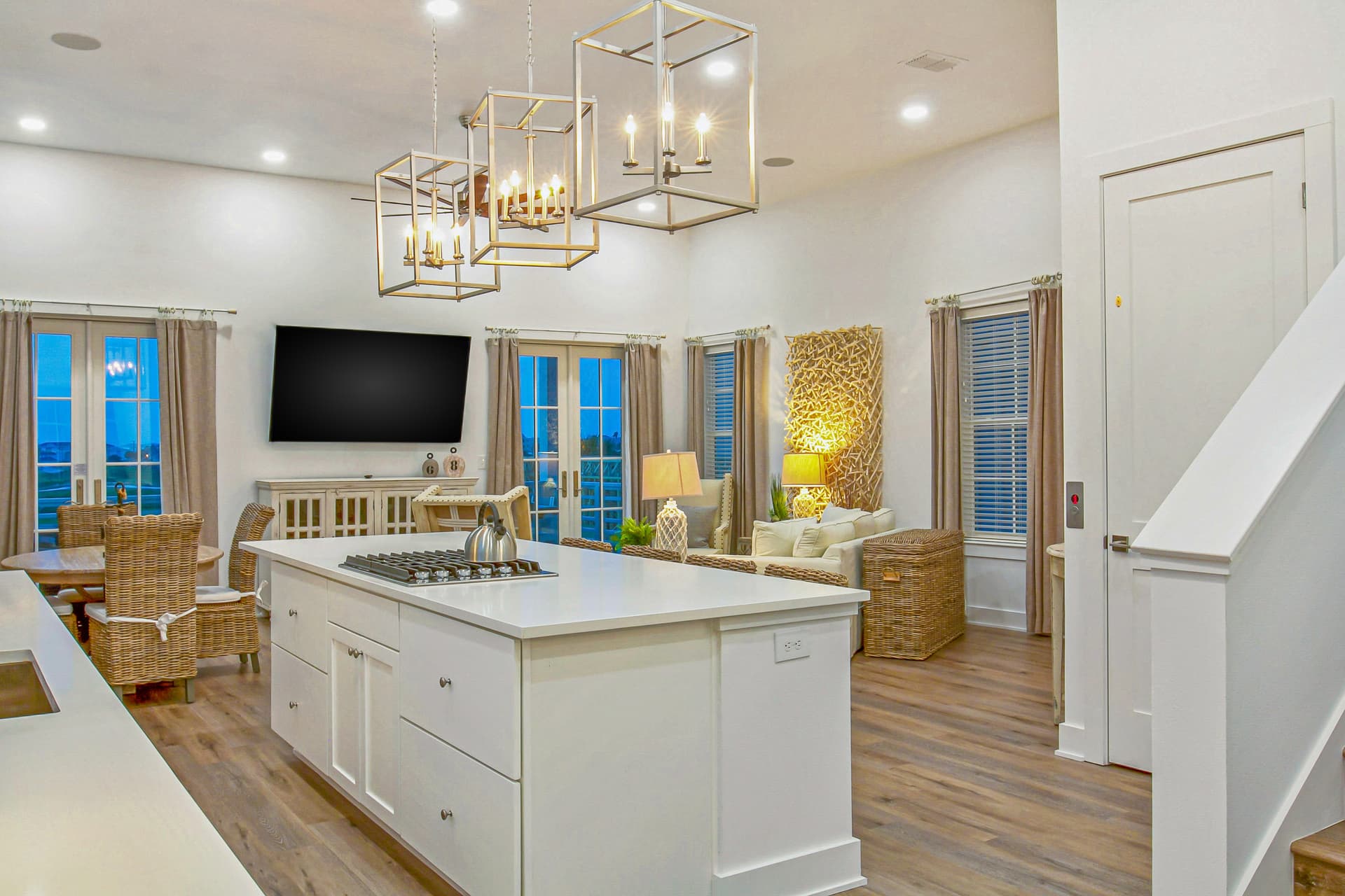 Grey Pelican Place - Image 7