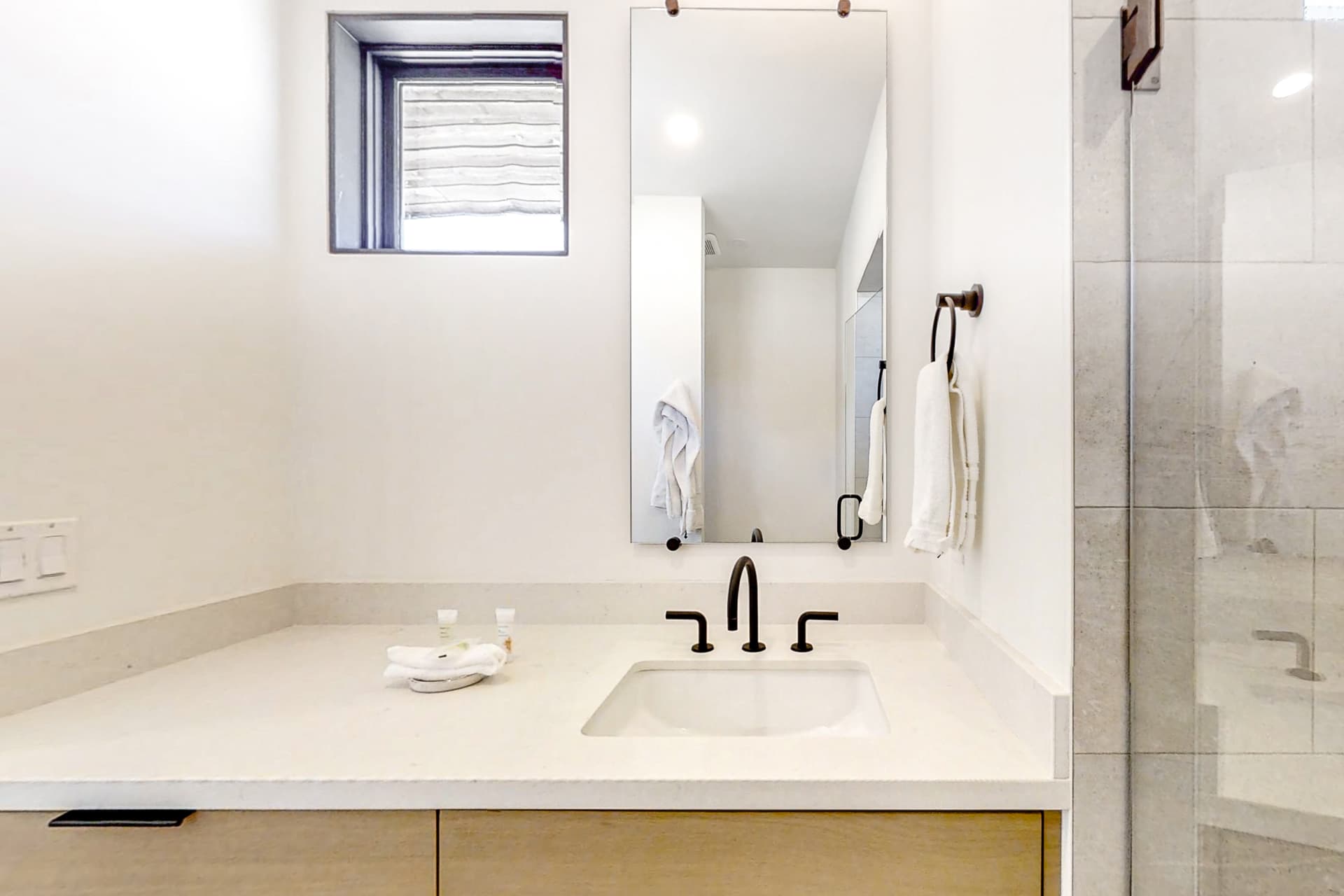 Ridgeline Oasis Place - Image 21