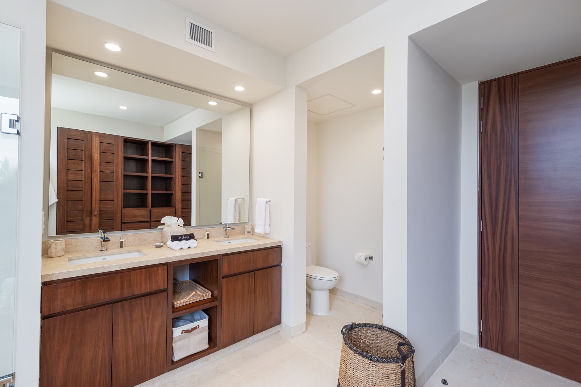 Tau Residences #621 - Image 15