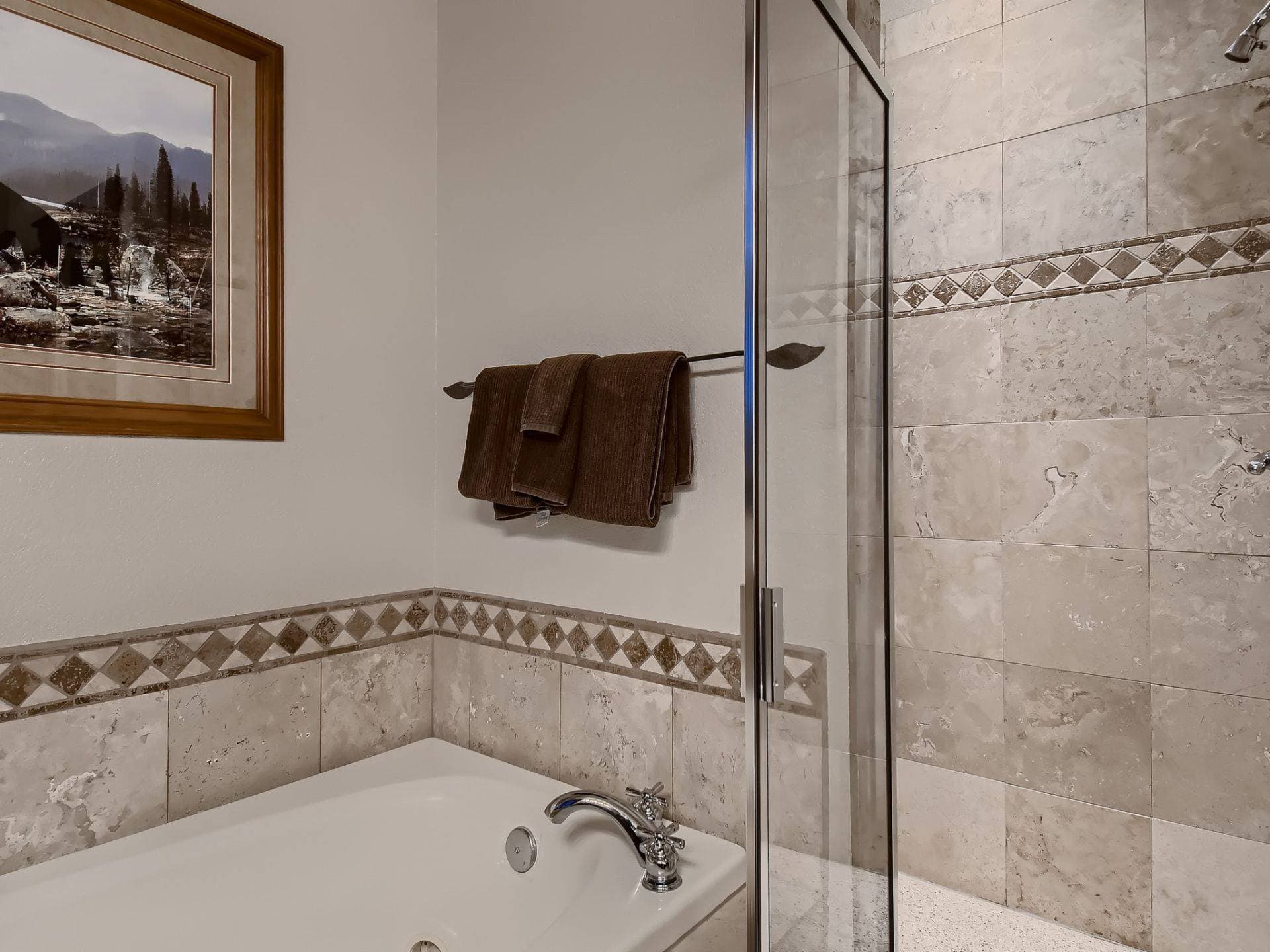 Saddlewood Ski Chalet - Image 20