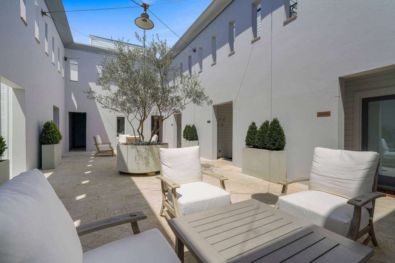 Glorious Morning Home - Image 9