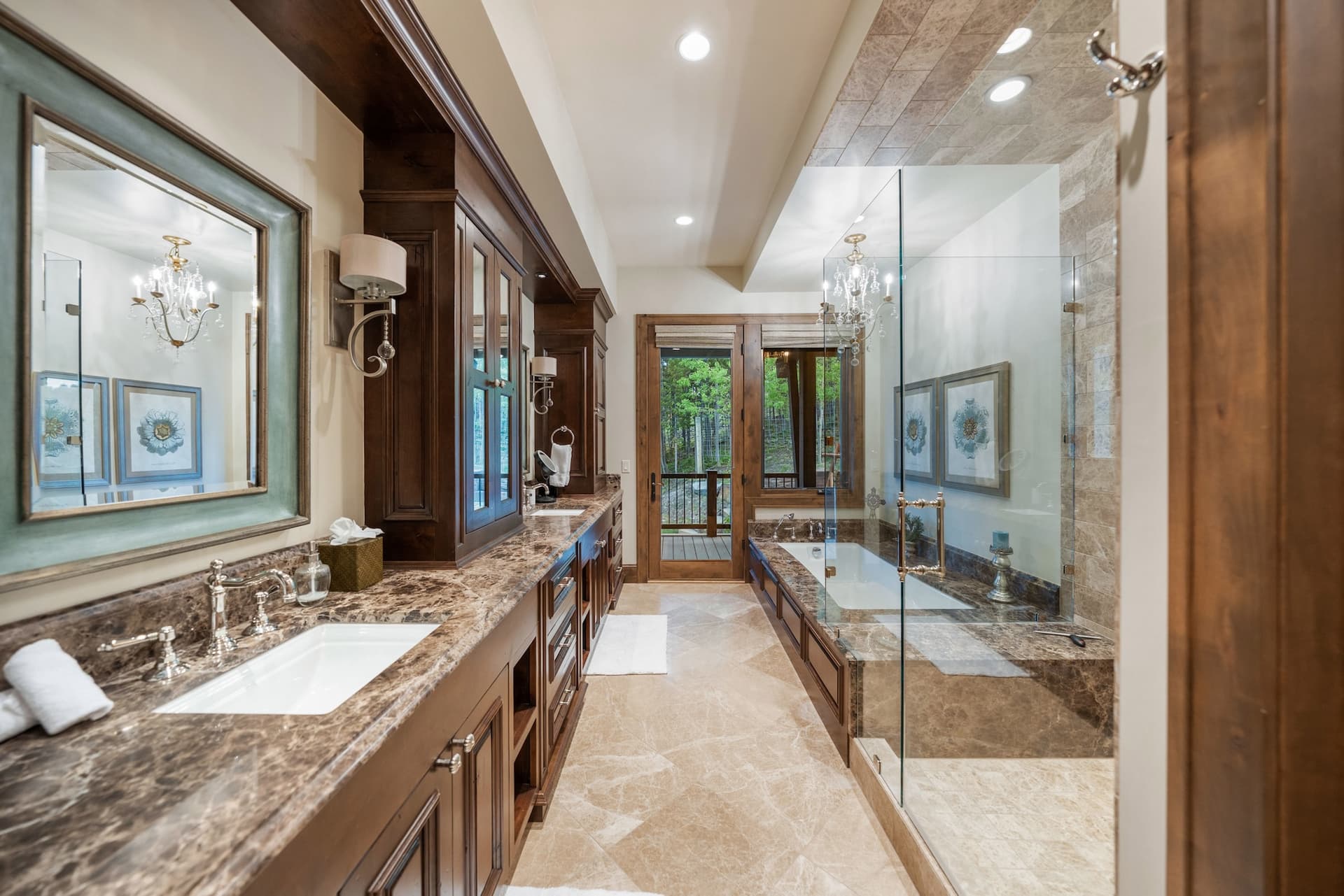 Last Best Chalet - Image 23