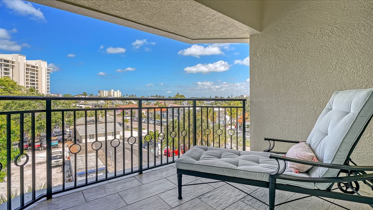 Sun Sea Terrace House - Image 19