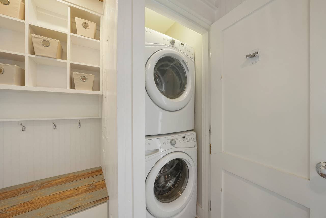 Glorious Morning Home - Image 37