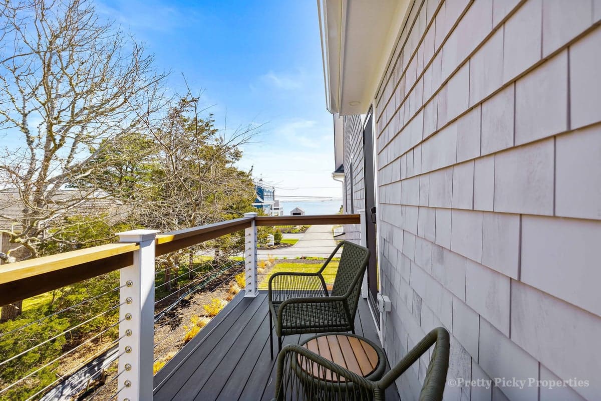 Lewis Bay Lookout - Image 18