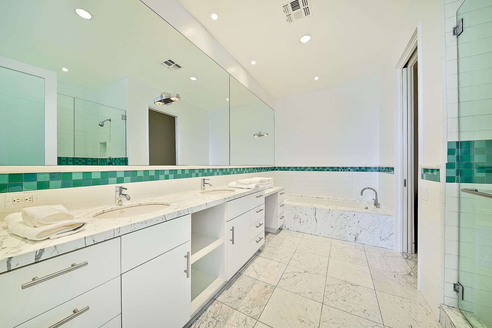 Winding Way Villa - Image 128