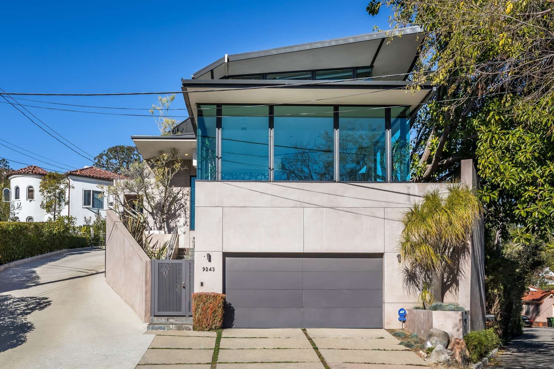 Bird Street Home - Image 2