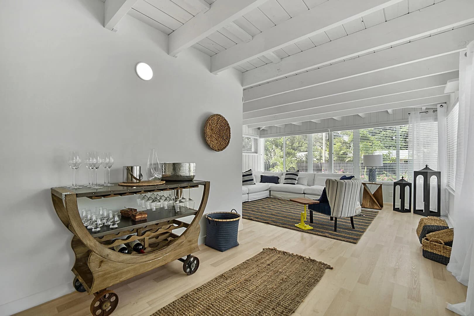 Ceasar's Place - Image 4