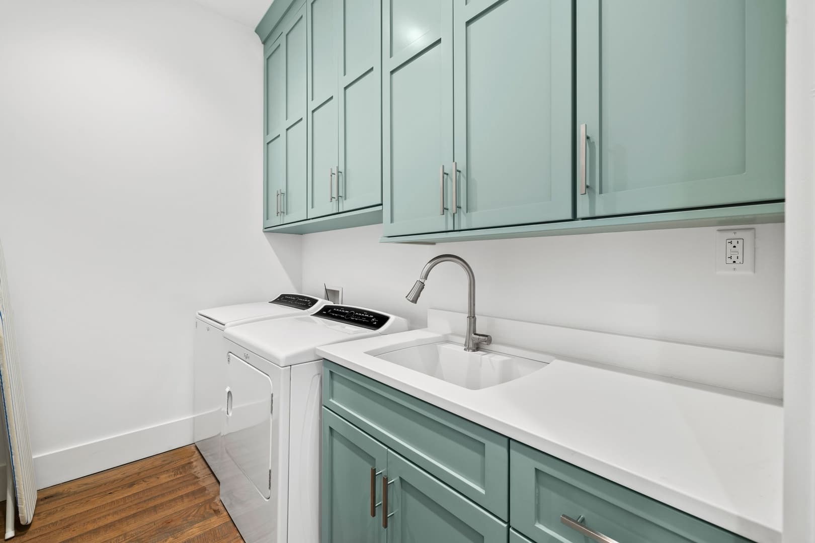 Seagrove Sparrow - Image 30