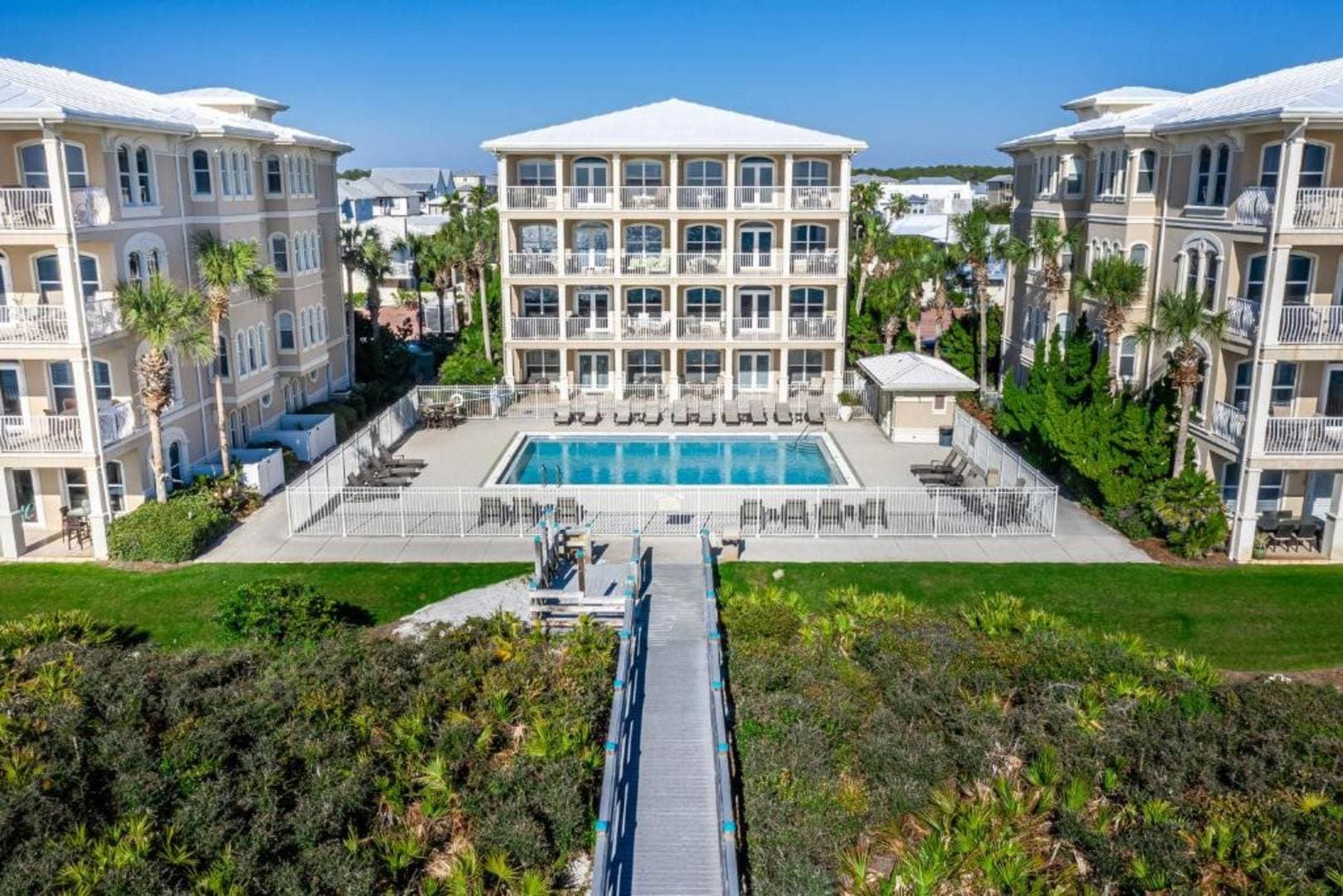 Rosey's Retreat - Image 49