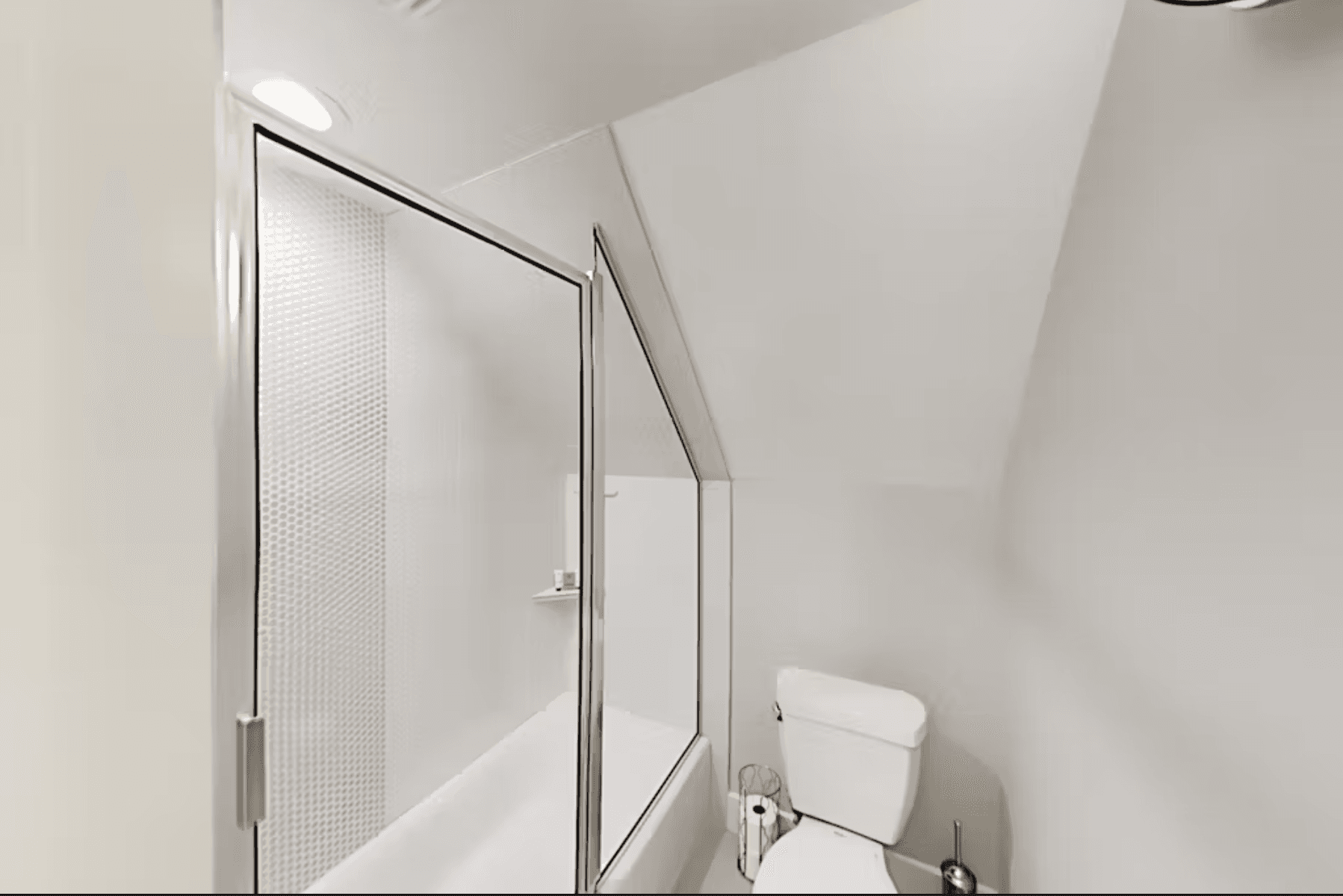 Parrots Cove - Image 26