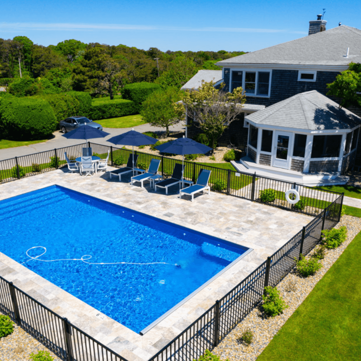 Seaside Manor - Image 1