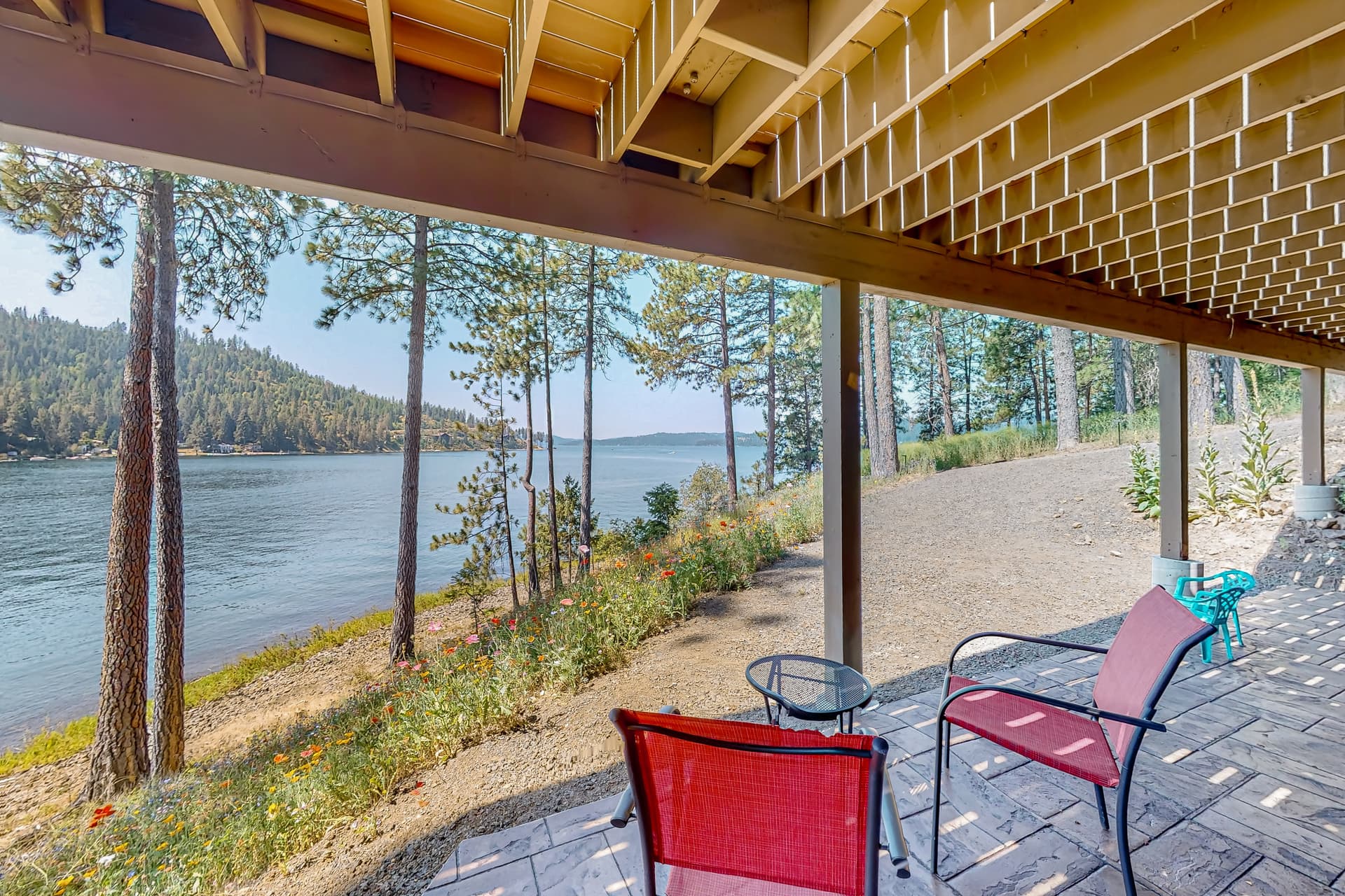 Leaning Pine Point at Half Round Bay - Image 36