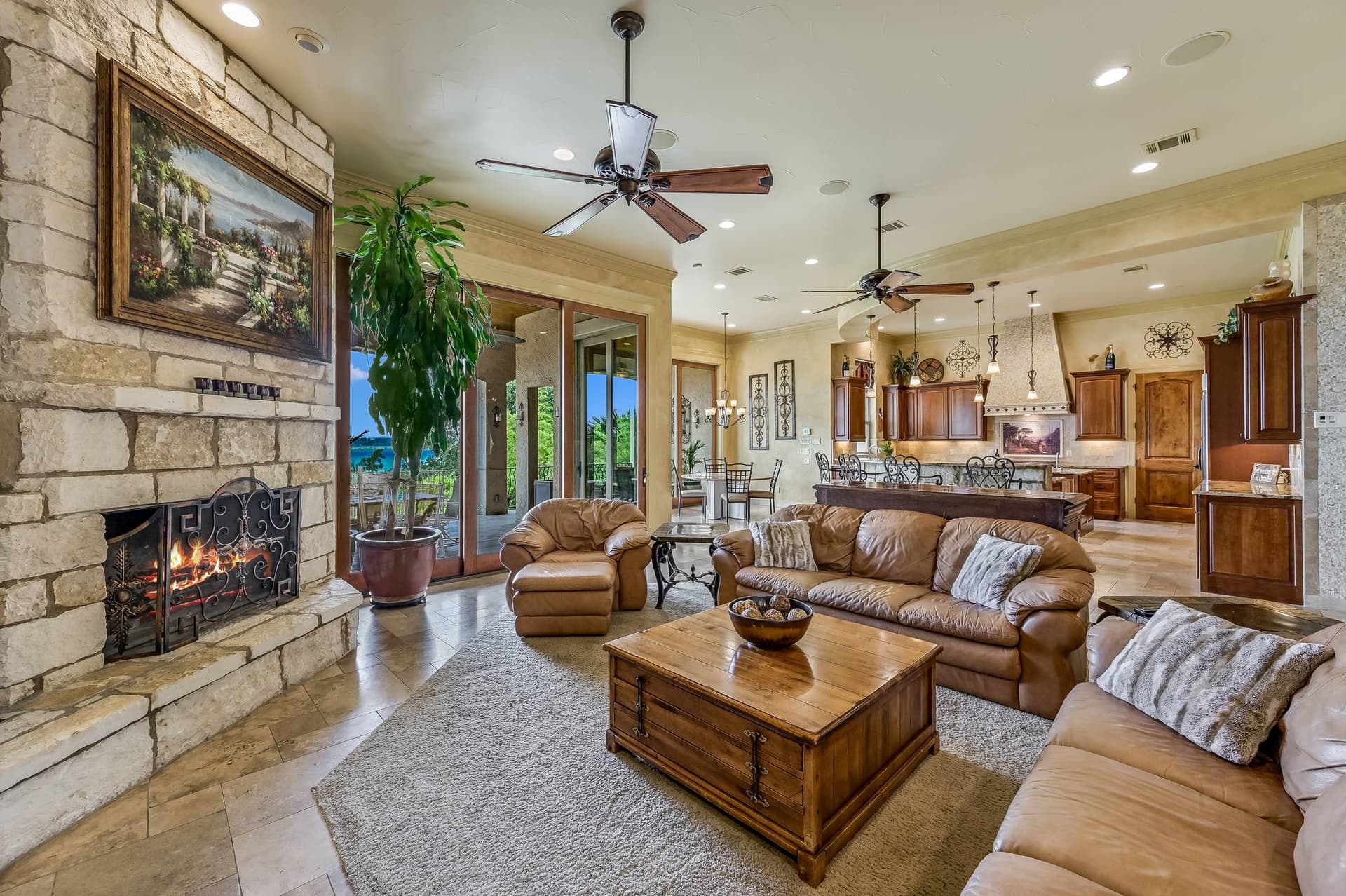 Palms on Lake Travis - Image 17