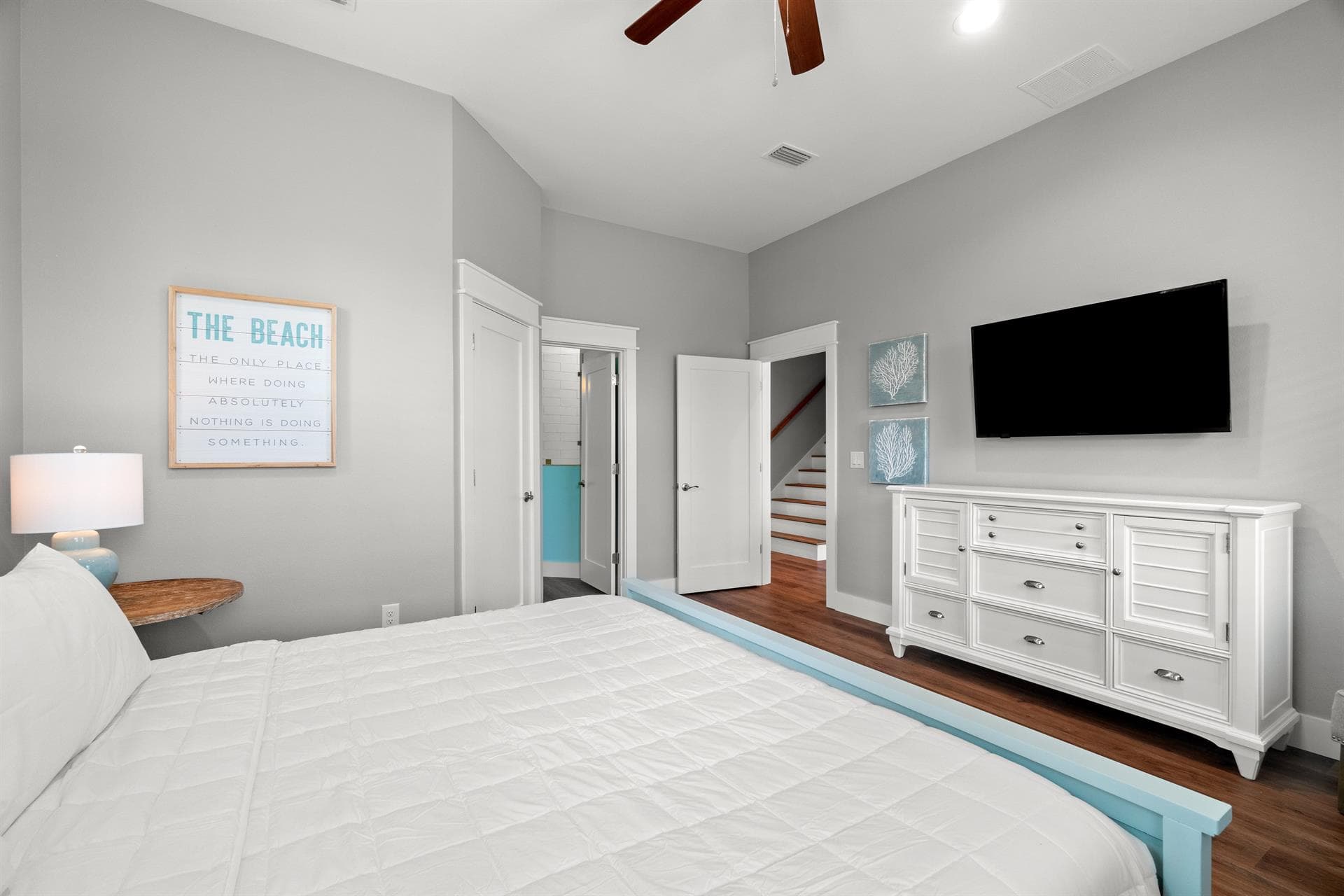 Sea Turtle Oasis - Image 17