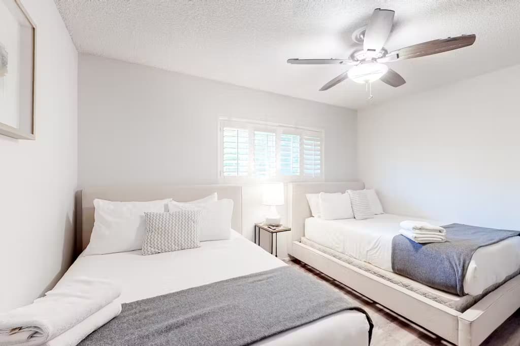 Charming Retro Gem - Image 17