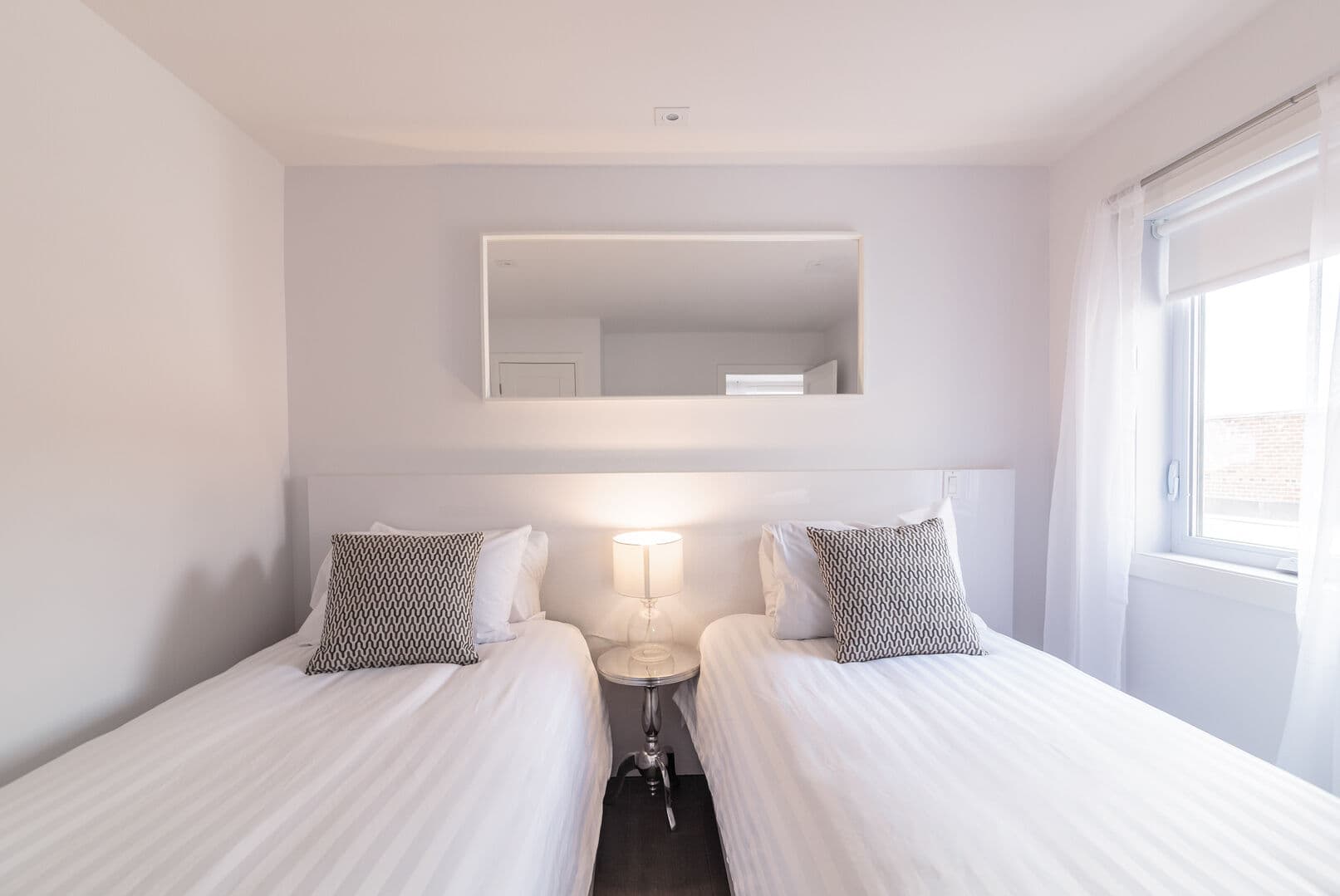 Miller House - Image 14