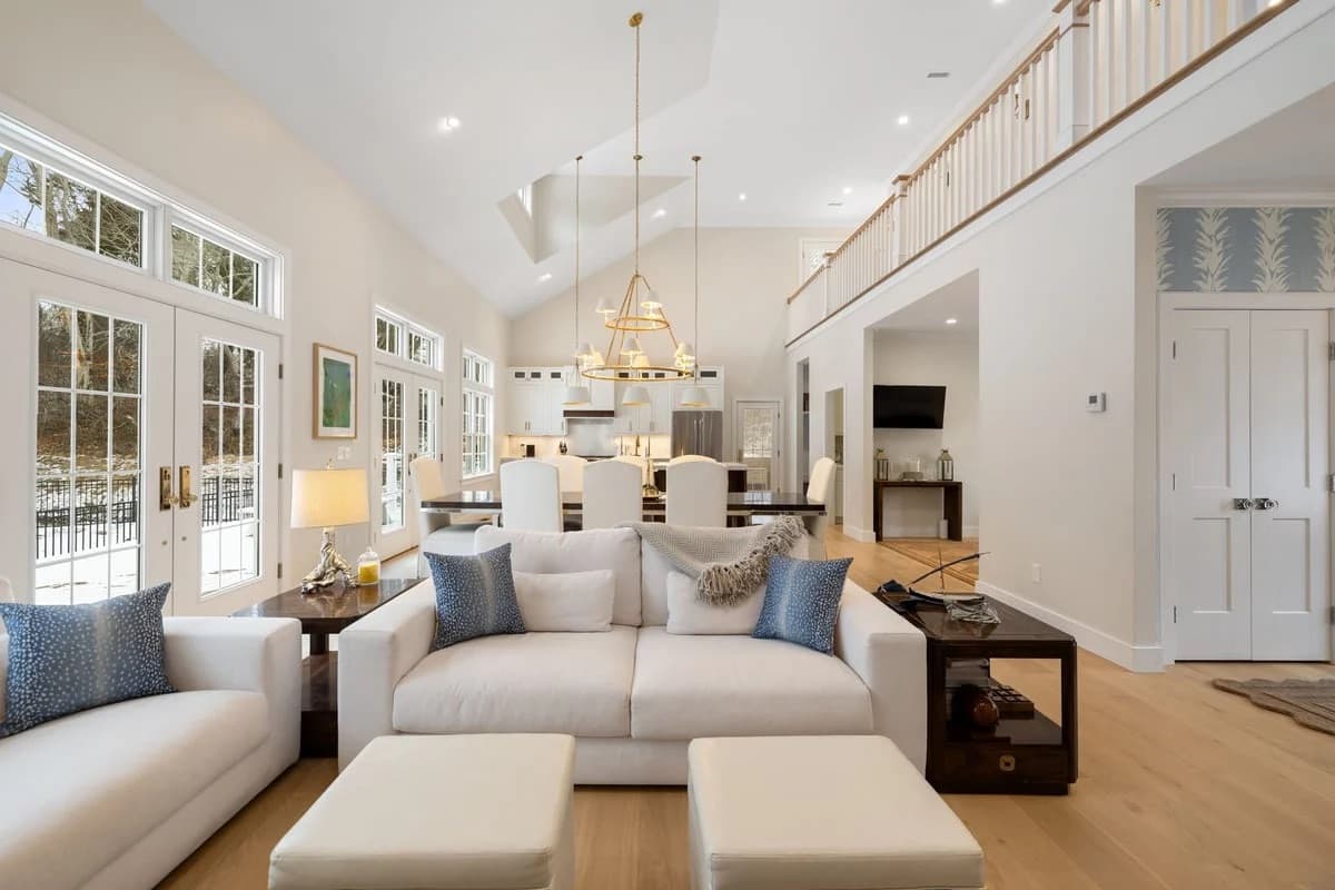 Hydrangea Hideaway - Image 3