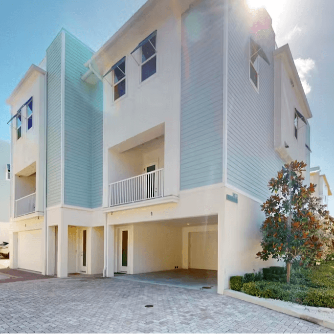 Mira La Vista - Image 1