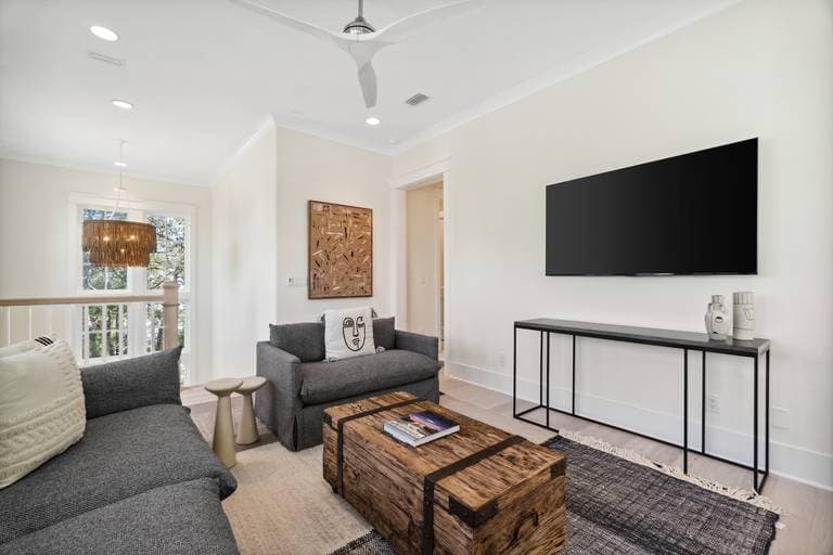 Harlie's House - Image 17