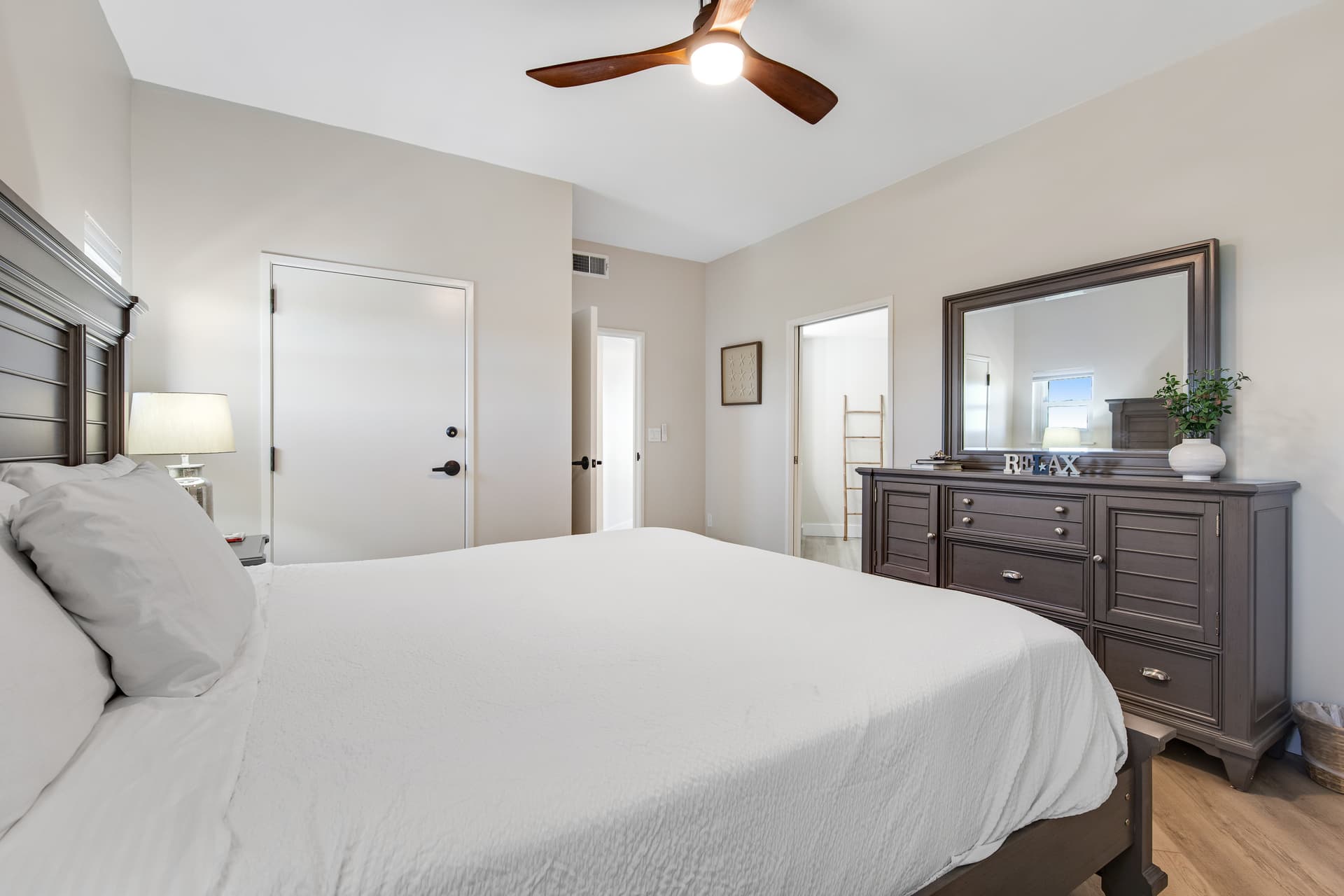 Tops'l Tides 0911 Home - Image 11