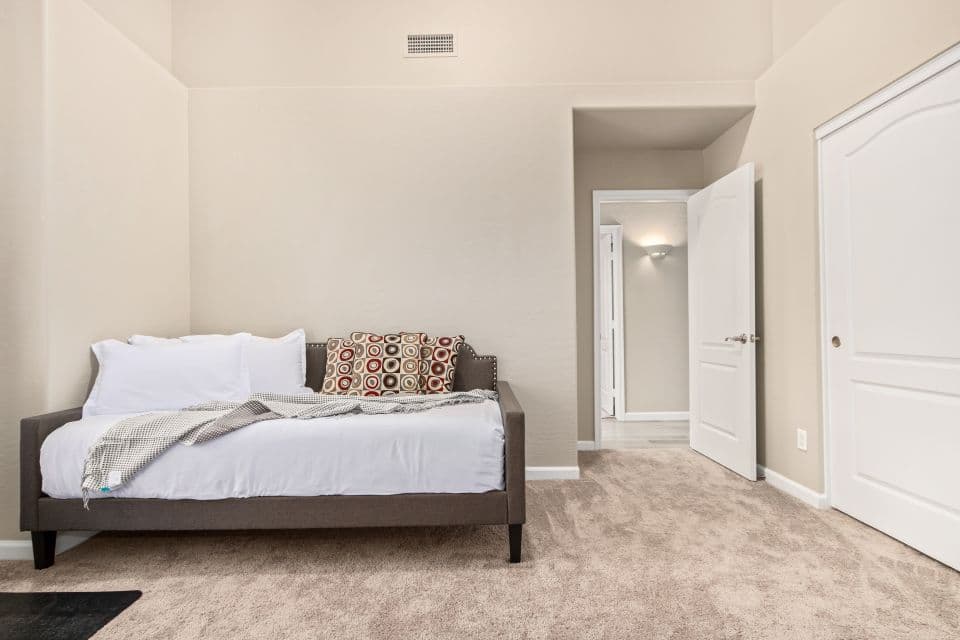 Mayo Retreat - Image 20