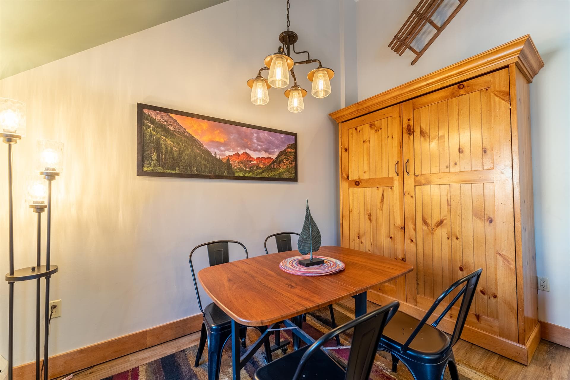 Expedition Station Residence - Image 4