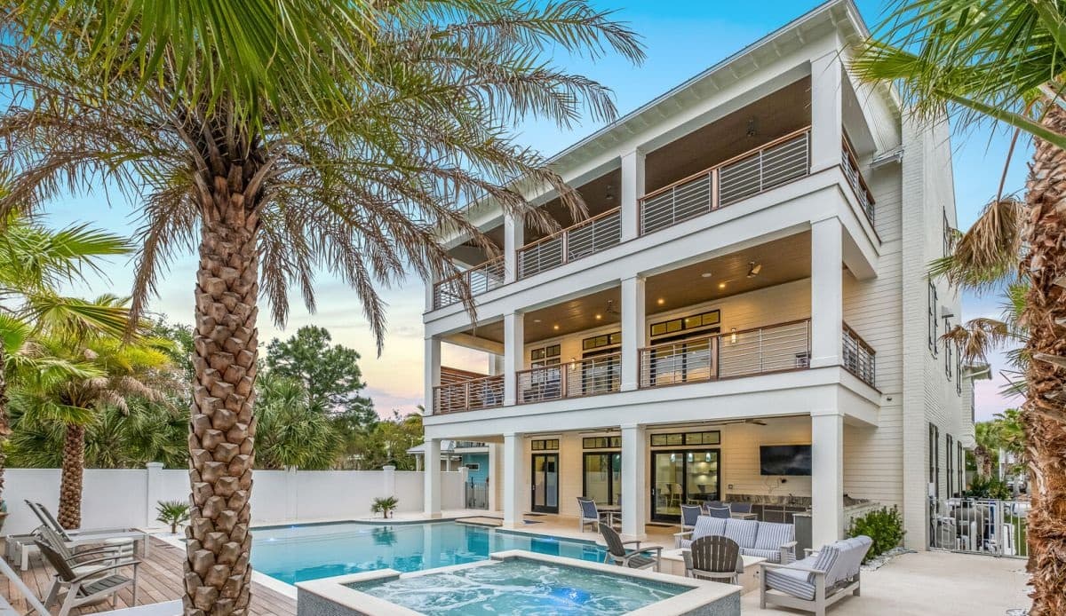 Sapphire Shores - Image 73