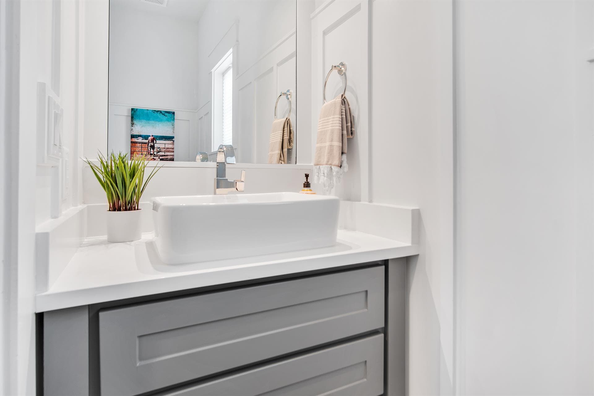 Isle of Dogs - Image 15