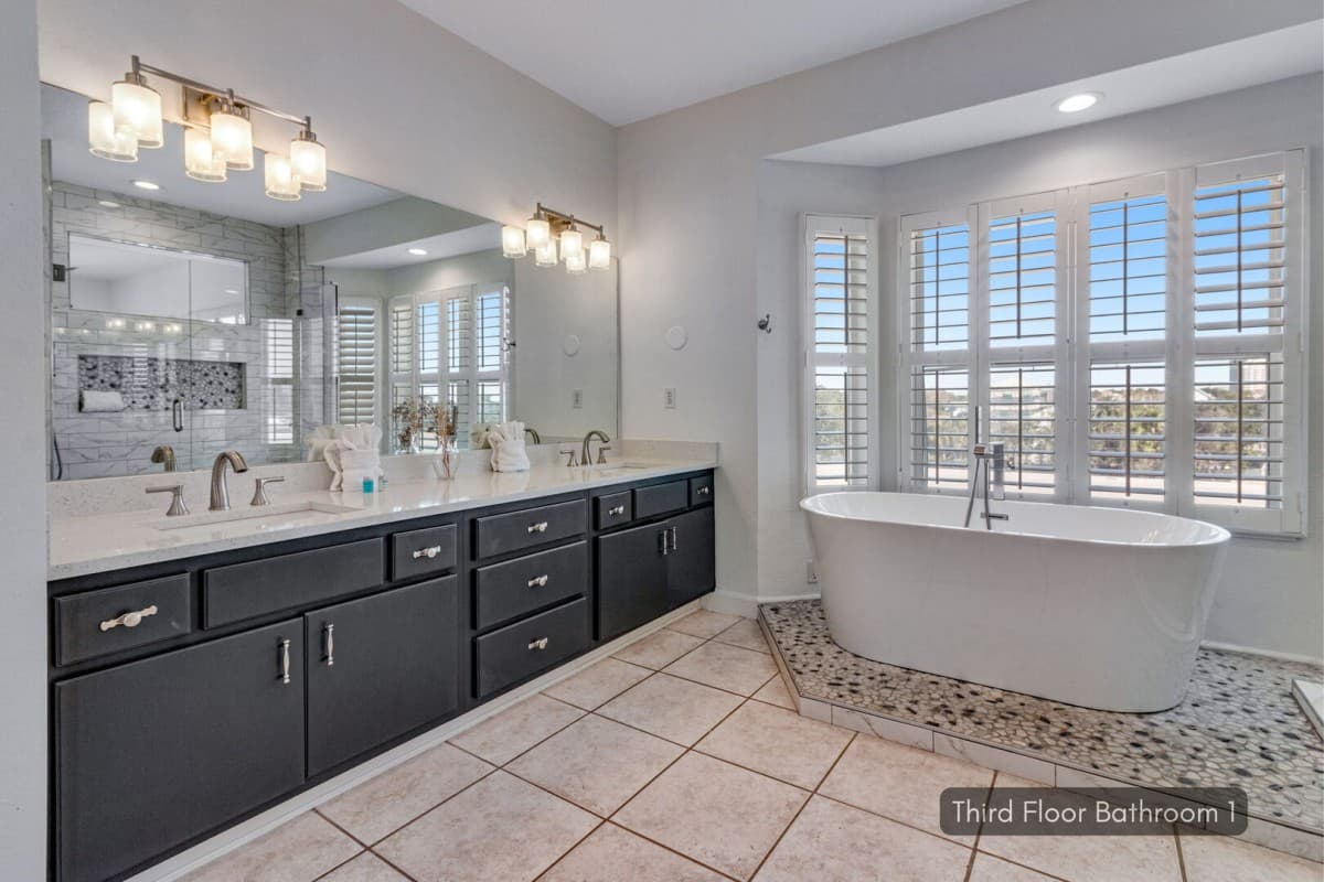 Cornerstone Cove - Image 32