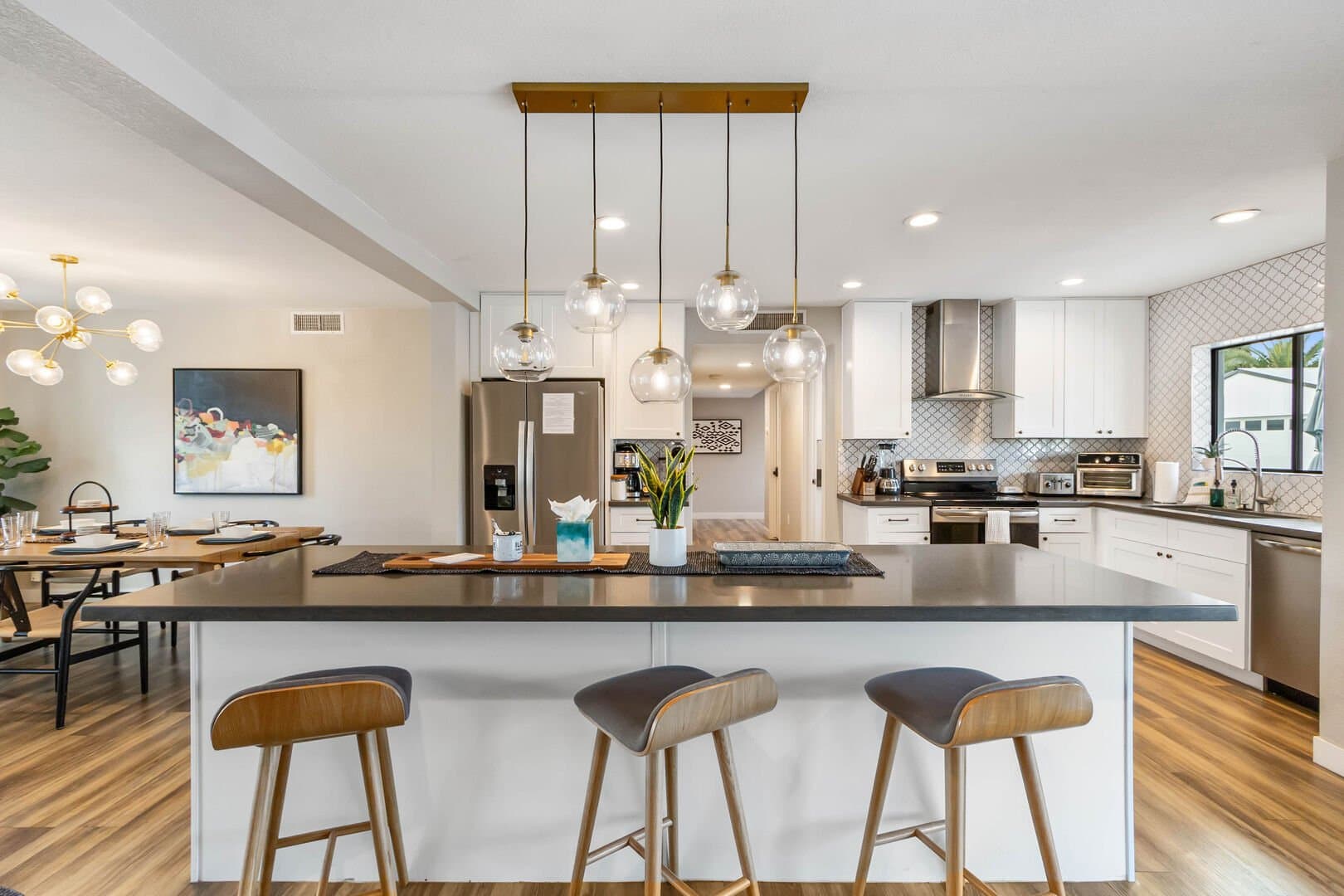 Day Dream - Image 11