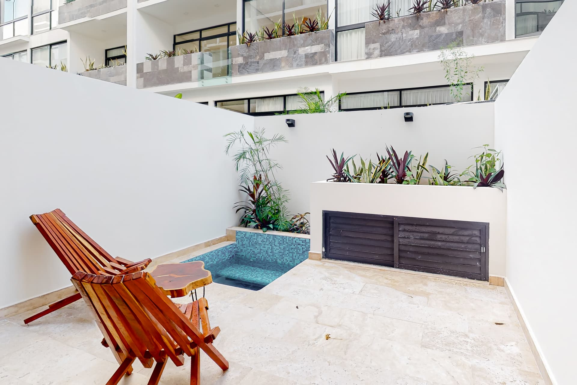 Katia Condos - Image 3