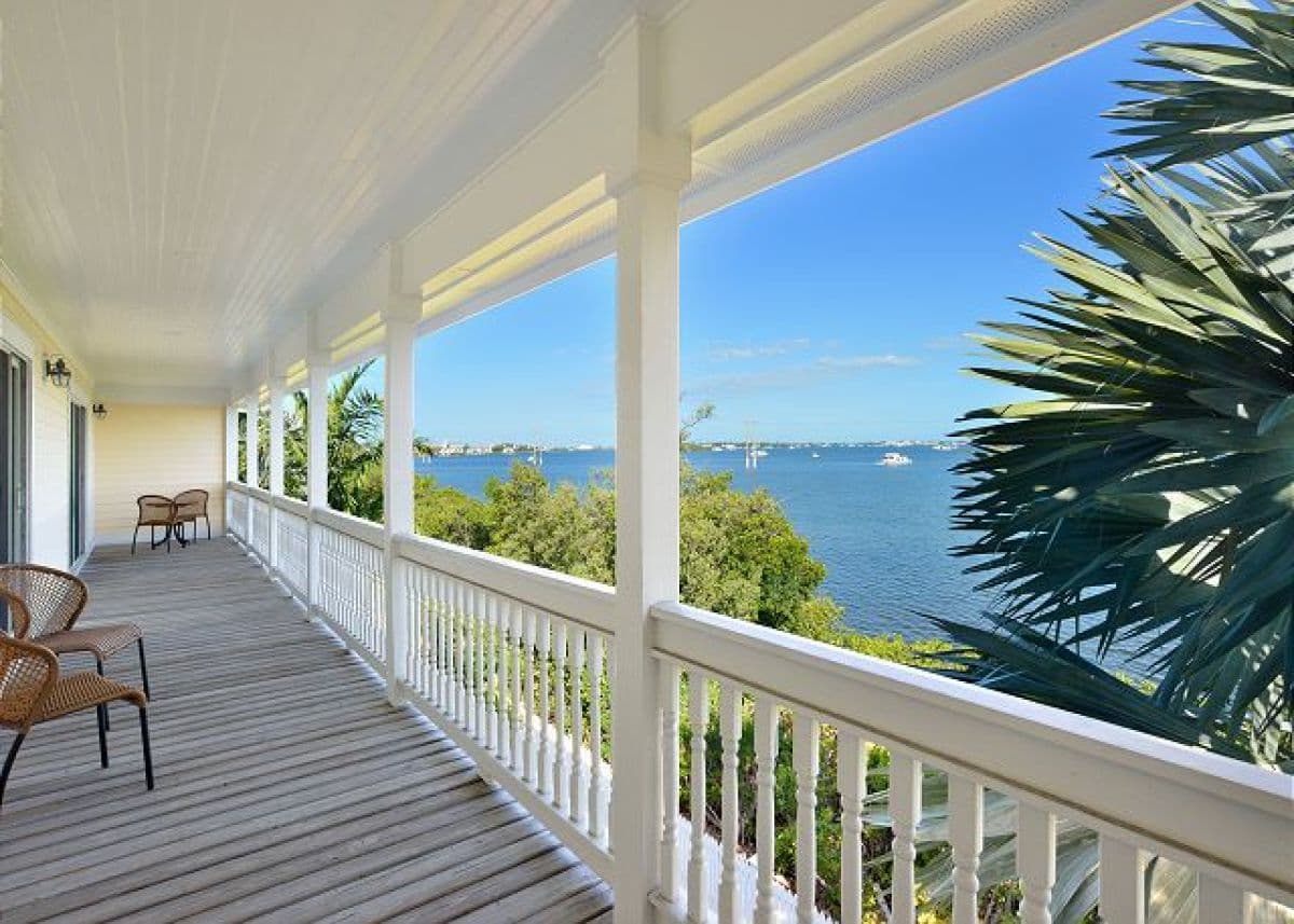 Southern Comfort - Image 27