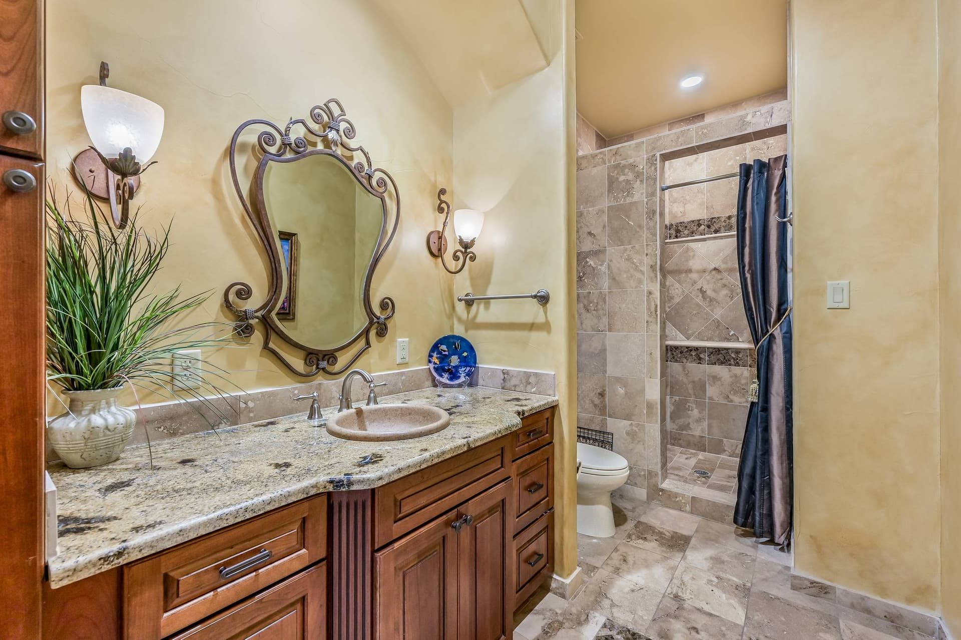 Palms on Lake Travis - Image 35