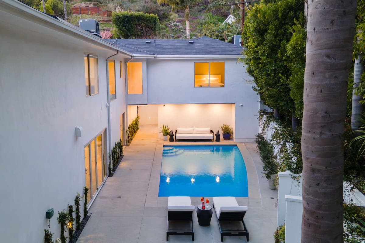 Skyline Chalet - Image 37