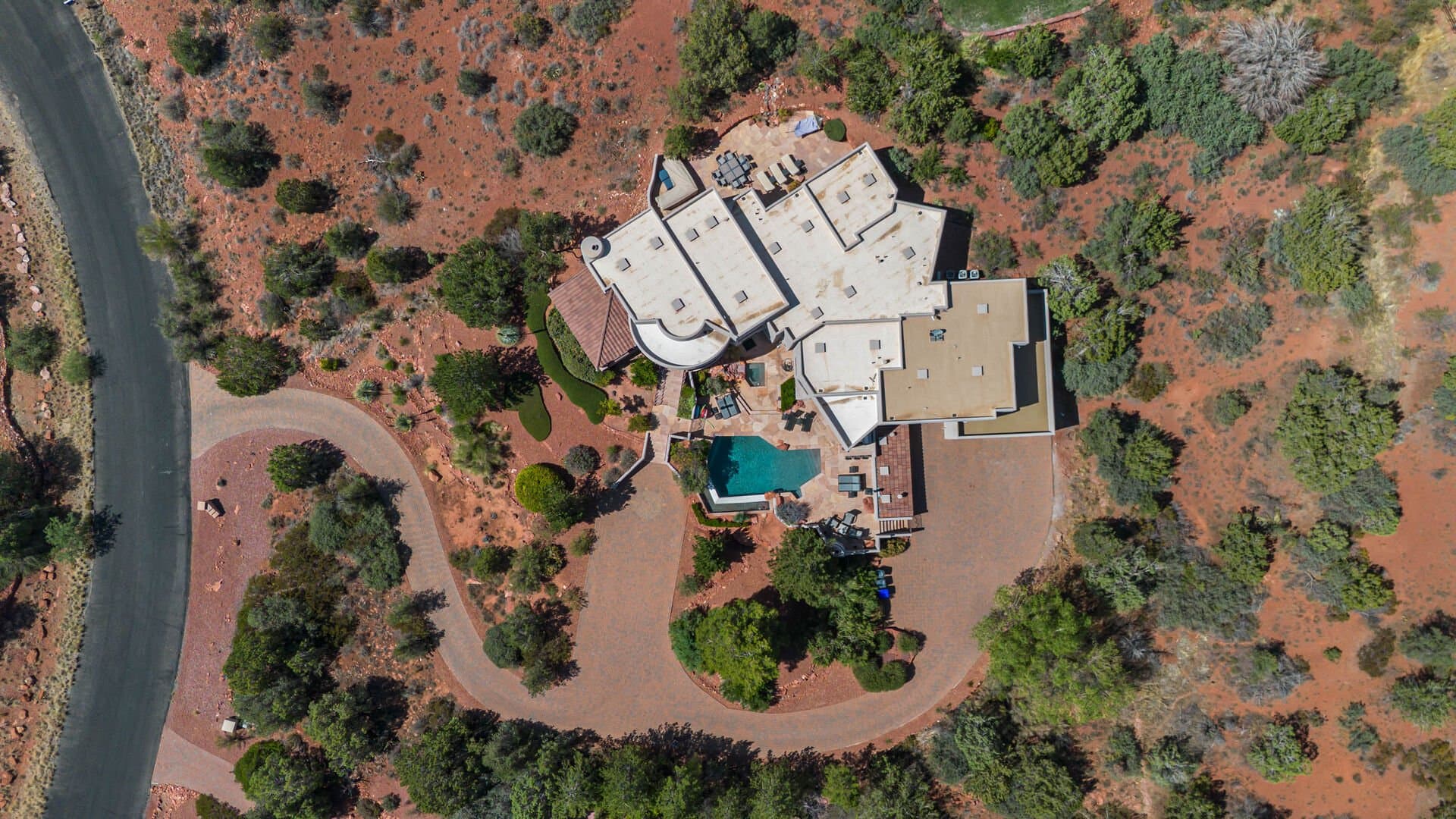 West Chateau - Image 132