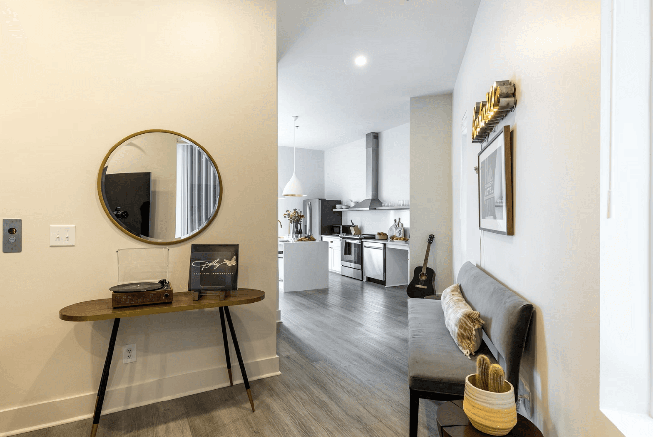 Outrider Hideaway - Image 11